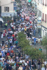 Main Street - (c) Jim Watt 2001